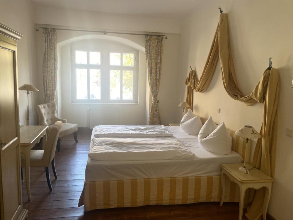 Hotel Adler Rudolstadt Extérieur photo